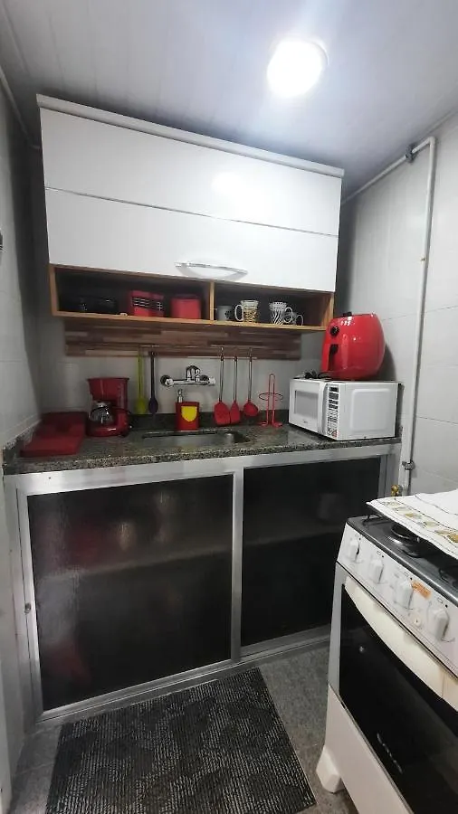 Cabo Frio - A Uma Quadra Da Praia Do Forte E Do Hotel Malibu - A 2 Minutos De Bares E Restaurantes Da Orla - Apto Terreo - Wi-Fi Apartmán